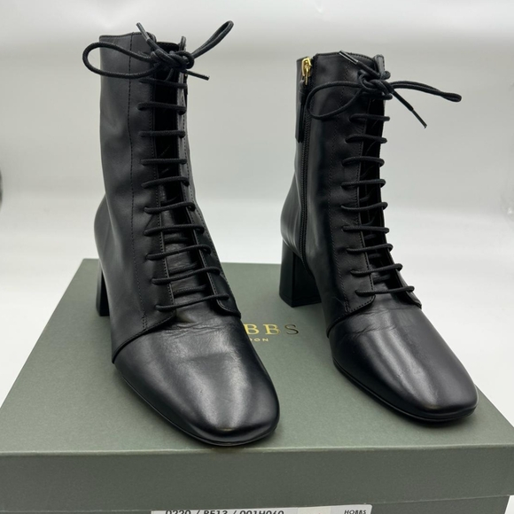 Hobbs Imogen Lace Ankle Boot on Black Sizes available/ New with box - Picture 9 of 9